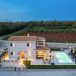 Villa Lente