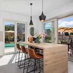 Lente Villa *